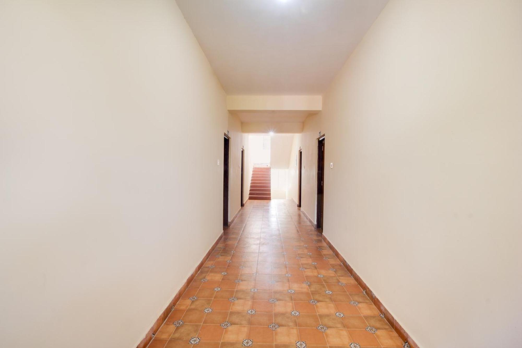 Collection O Romeos Place Baga Beach Calangute Exterior foto